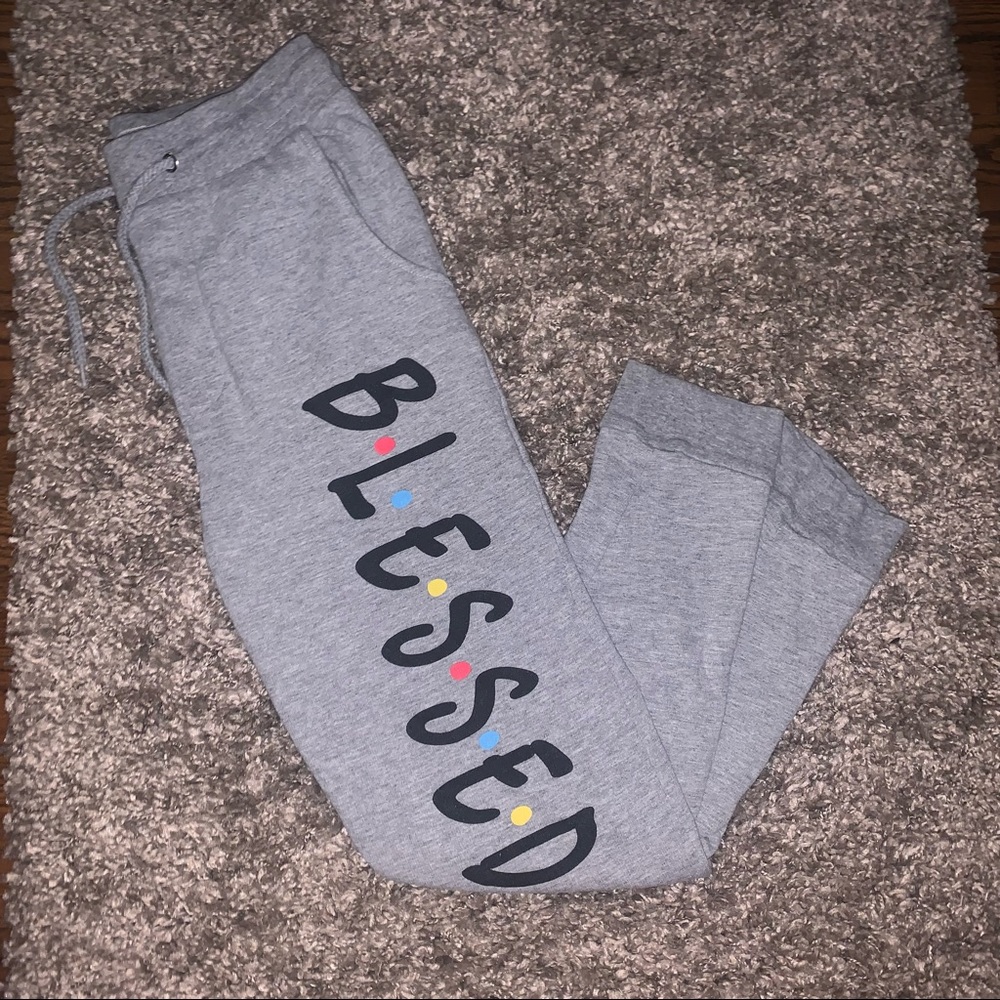 GRAY BLESSED FRIENDS LOGO SWEATS